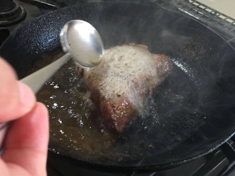 厚い牛肉あステーキの焼き方8