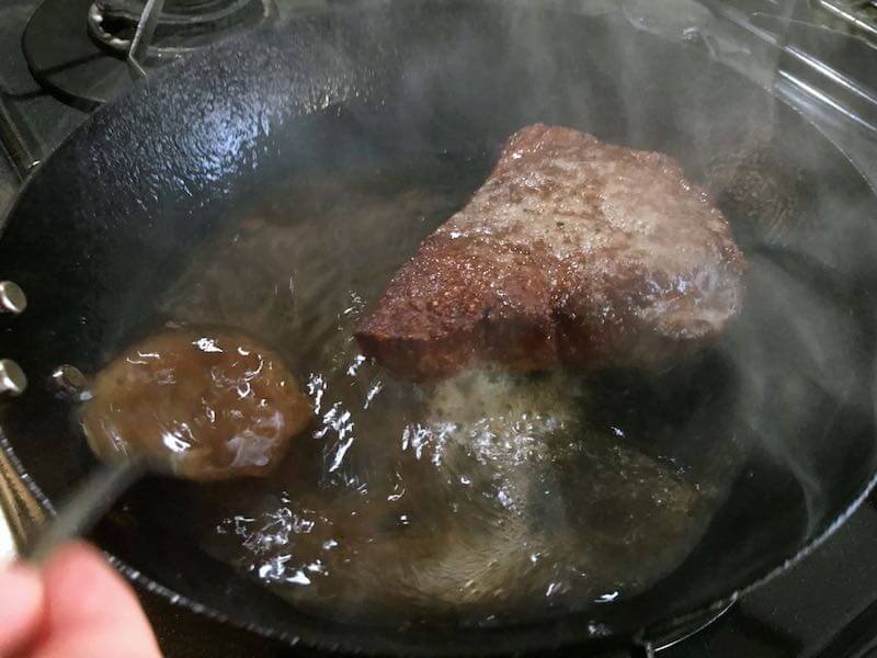 厚い牛肉あステーキの焼き方13
