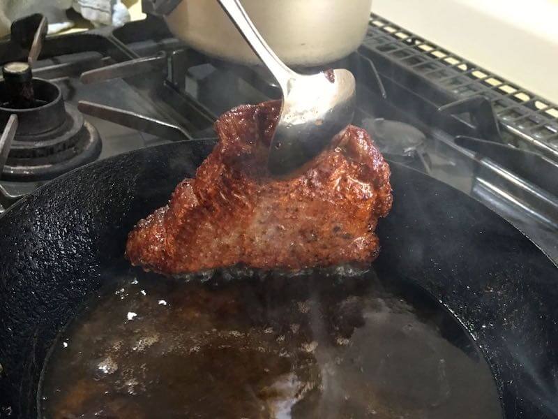 厚い牛肉あステーキの焼き方15