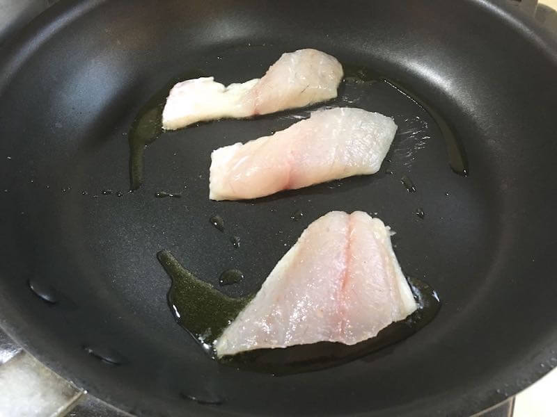 魚のソテーフライパンでの焼き方13