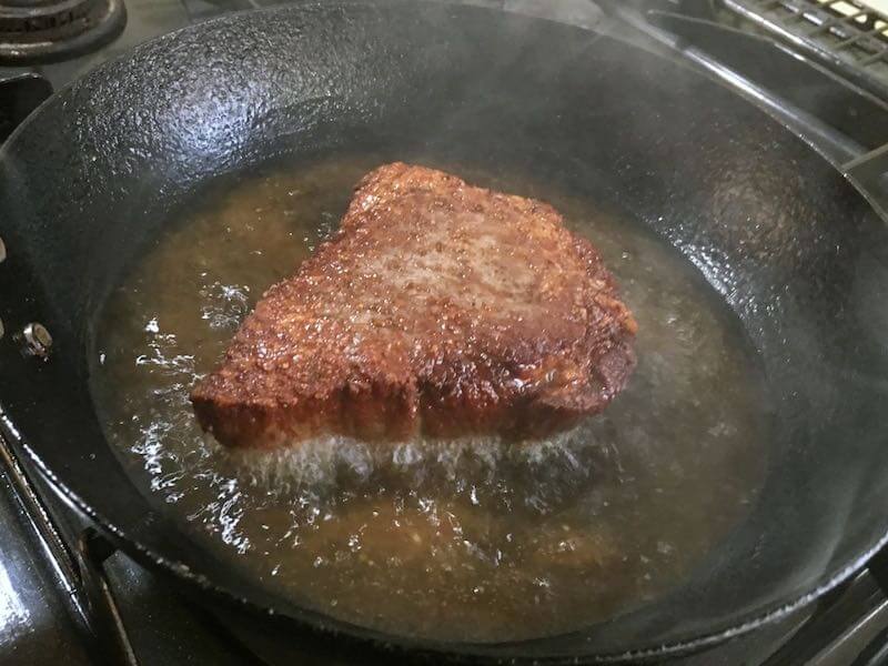 厚い牛肉あステーキの焼き方11